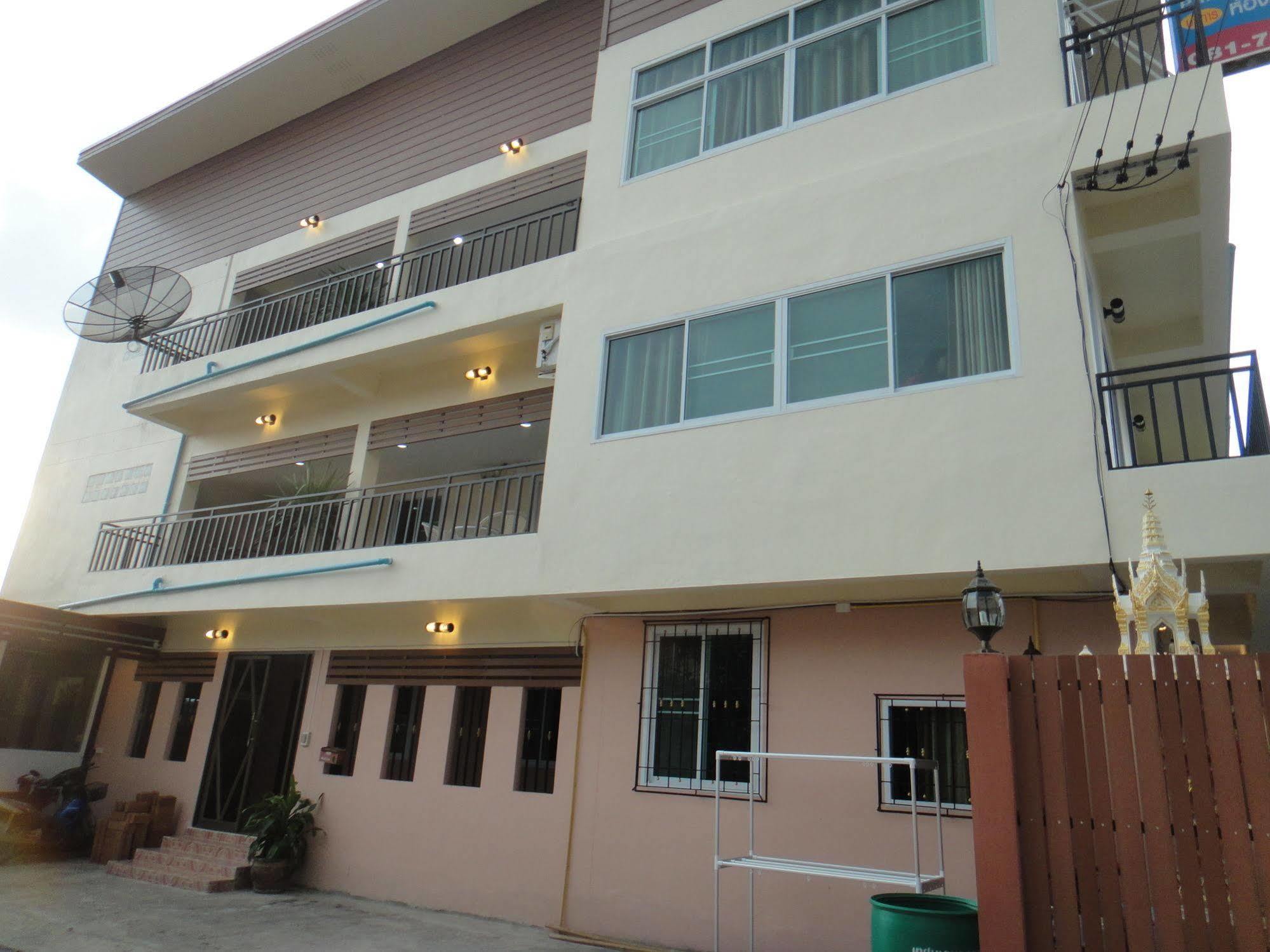 Prajak Inn Udon Thani Exterior foto